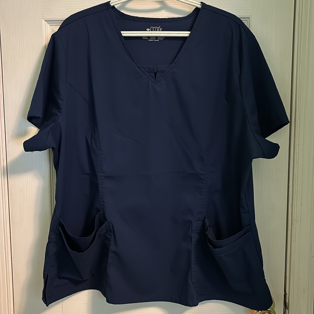 Cherokee Luxe Navy Plus Scrub Top. Size 3X.